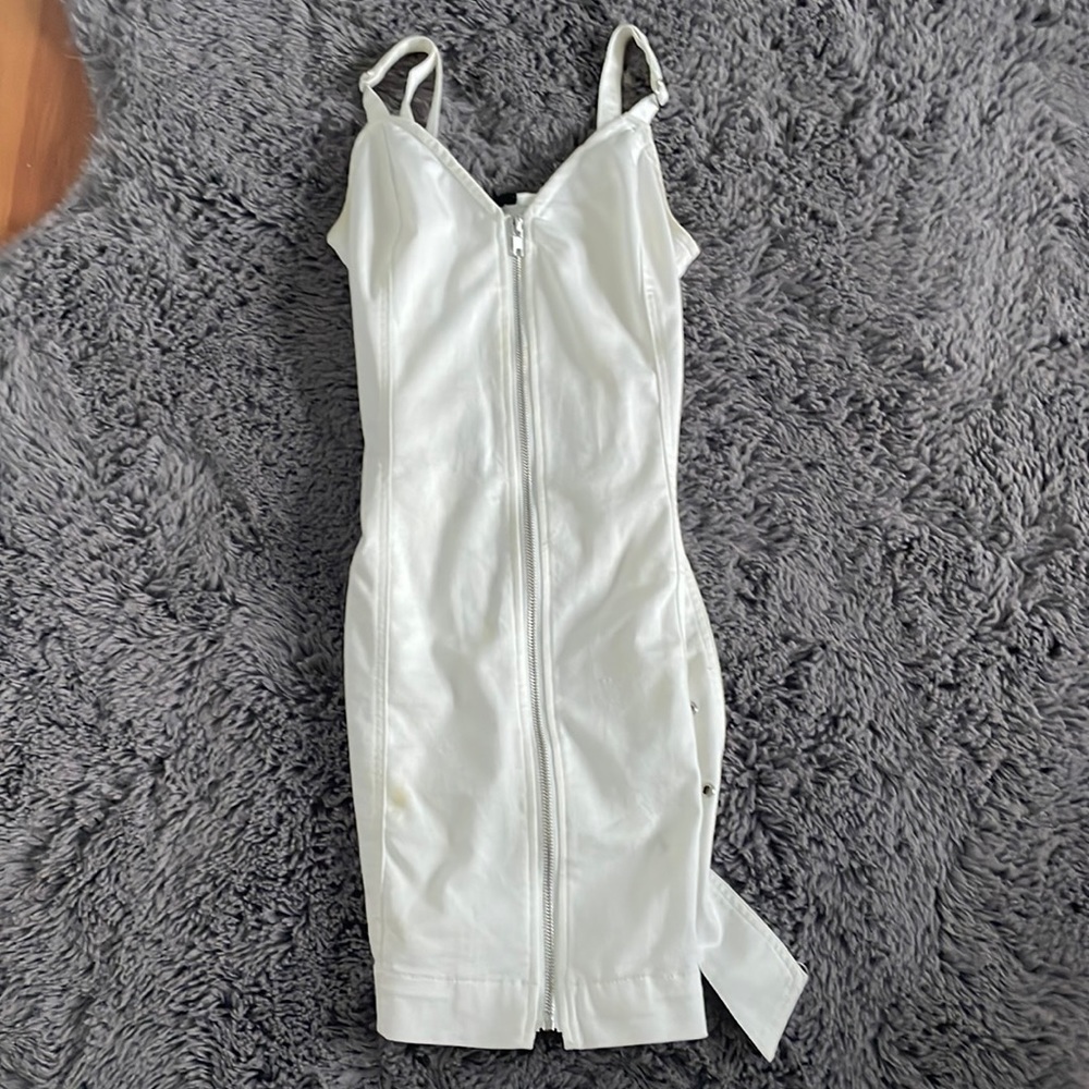 white jean dress zip up forever 21